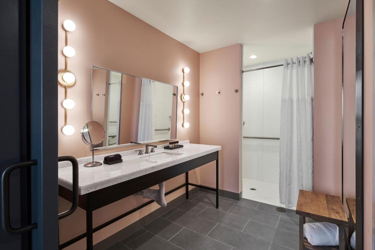 The Memphian A Tribute Portfolio Hotel Мемфис Екстериор снимка